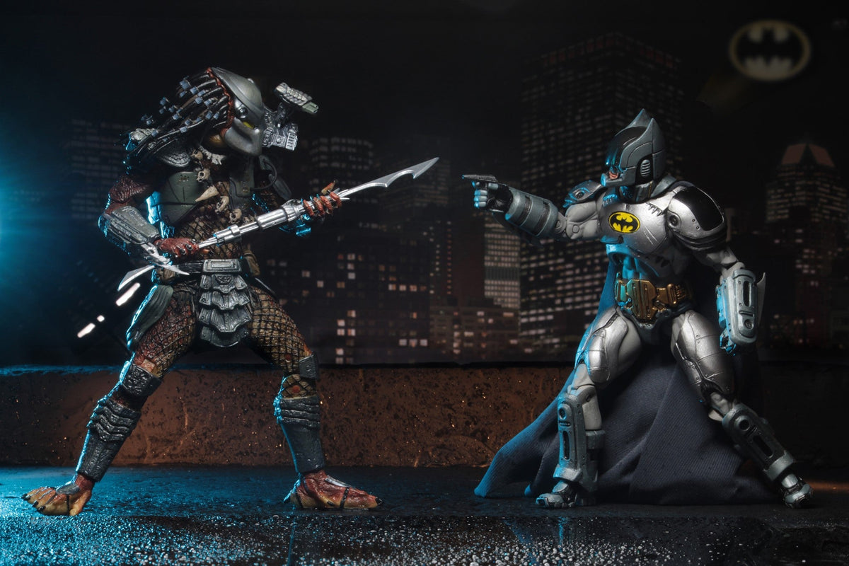 SDCC 2019 NECA 7" Batman vs Predator 2-Pack Action Figure Exclusive